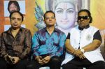 Altaf Raja, Champak Jain with RAvindra Jain at the launch of Ravindra Jain_s devotional album by Venus Worldwide Entertainment Pvt. Ltd on 3rd Aug 2012.JPG